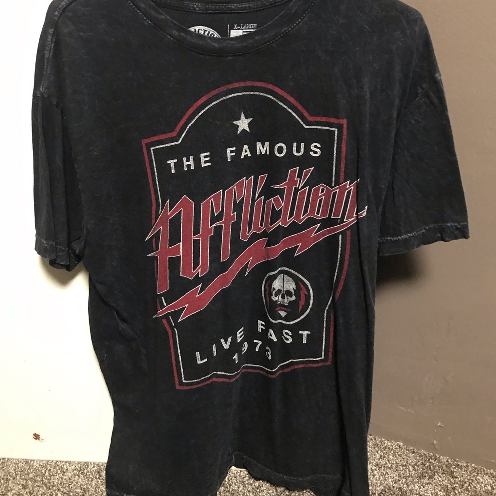 Men’s affliction tshirt